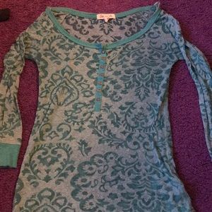 3/4 sleeve button down